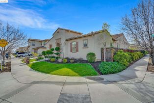 Single Family Residence, 400 Springfield Ct ct, Brentwood, CA 94513 - 2