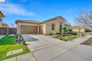 Single Family Residence, 400 Springfield Ct ct, Brentwood, CA 94513 - 3