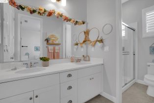 Single Family Residence, 400 Springfield Ct ct, Brentwood, CA 94513 - 32