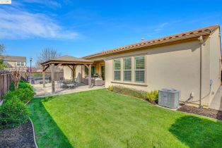 Single Family Residence, 400 Springfield Ct ct, Brentwood, CA 94513 - 38