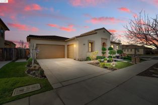 Single Family Residence, 400 Springfield Ct ct, Brentwood, CA 94513 - 48