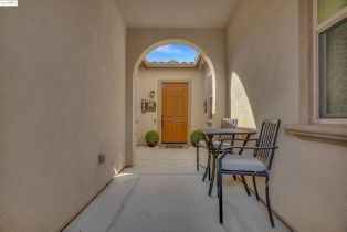 Single Family Residence, 400 Springfield Ct ct, Brentwood, CA 94513 - 5