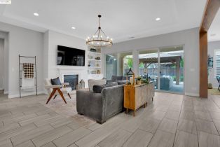 Single Family Residence, 400 Springfield Ct ct, Brentwood, CA 94513 - 9