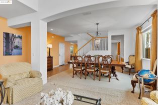 Single Family Residence, 907 Snapdragon way, Brentwood, CA 94513 - 15