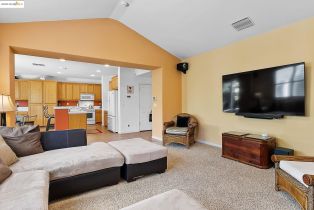 Single Family Residence, 907 Snapdragon way, Brentwood, CA 94513 - 20