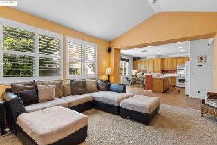 Single Family Residence, 907 Snapdragon way, Brentwood, CA 94513 - 21