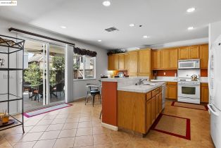 Single Family Residence, 907 Snapdragon way, Brentwood, CA 94513 - 22