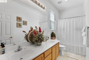 Single Family Residence, 907 Snapdragon way, Brentwood, CA 94513 - 30