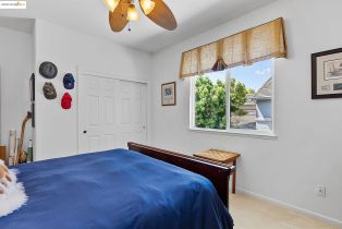 Single Family Residence, 907 Snapdragon way, Brentwood, CA 94513 - 31