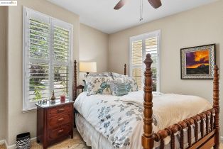 Single Family Residence, 907 Snapdragon way, Brentwood, CA 94513 - 54