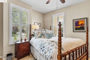 Single Family Residence, 907 Snapdragon way, Brentwood, CA 94513 - 8