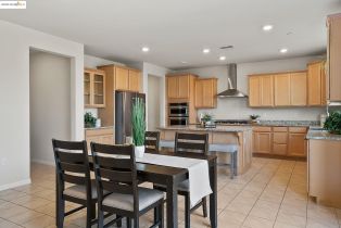 Single Family Residence, 831 Bamboo Dr dr, Brentwood, CA 94513 - 16