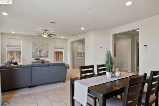 Single Family Residence, 831 Bamboo Dr dr, Brentwood, CA 94513 - 18