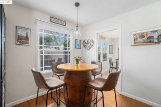 Single Family Residence, 210 Delta ave, Brentwood, CA 94513 - 10