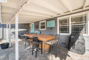 Single Family Residence, 210 Delta ave, Brentwood, CA 94513 - 18