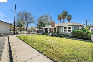 Single Family Residence, 210 Delta ave, Brentwood, CA 94513 - 30