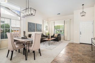 Single Family Residence, 669 Red Rome Ln ln, Brentwood, CA 94513 - 3