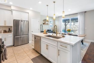 Single Family Residence, 2067 Salice way, Brentwood, CA 94513 - 14