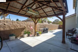 Single Family Residence, 2067 Salice way, Brentwood, CA 94513 - 39