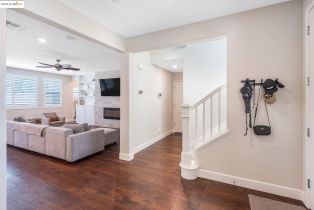 Single Family Residence, 2067 Salice way, Brentwood, CA 94513 - 4