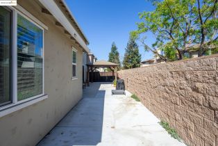 Single Family Residence, 2067 Salice way, Brentwood, CA 94513 - 42