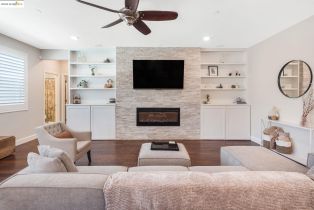 Single Family Residence, 2067 Salice way, Brentwood, CA 94513 - 8