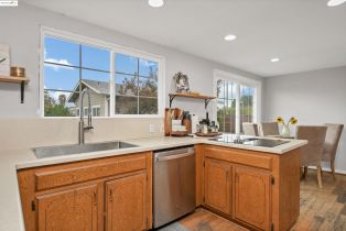 Single Family Residence, 4828 Sellers ave, Brentwood, CA 94513 - 13