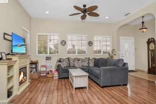 Single Family Residence, 4828 Sellers ave, Brentwood, CA 94513 - 38