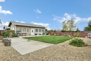 Single Family Residence, 4828 Sellers ave, Brentwood, CA 94513 - 45