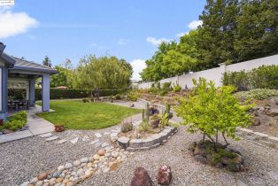 Single Family Residence, 699 Stewart way, Brentwood, CA 94513 - 36