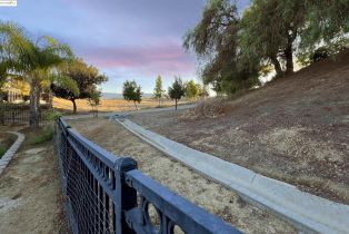 , 2765 SAINT ANEWS dr, Brentwood, CA 94513 - 44