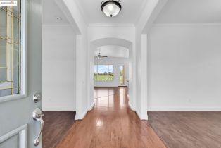 Single Family Residence, 909 SUNTAN LANE ln, Brentwood, CA 94513 - 14