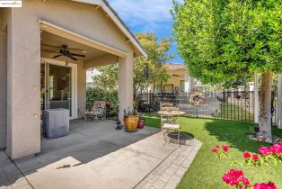 Single Family Residence, 1185 BACCHINI LANE ln, Brentwood, CA 94513 - 42