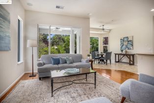 Single Family Residence, 1012 Centennial dr, Brentwood, CA 94513 - 13