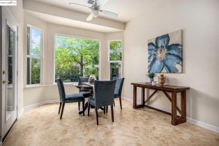 Single Family Residence, 1012 Centennial dr, Brentwood, CA 94513 - 15