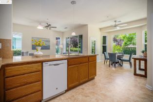 Single Family Residence, 1012 Centennial dr, Brentwood, CA 94513 - 18