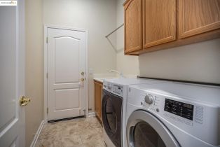 Single Family Residence, 1012 Centennial dr, Brentwood, CA 94513 - 25