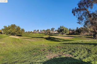 Single Family Residence, 1012 Centennial dr, Brentwood, CA 94513 - 44