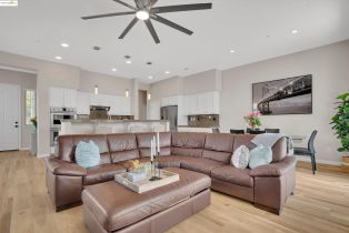 Single Family Residence, 817 Riviera Ct ct, Brentwood, CA 94513 - 14