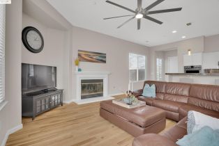 Single Family Residence, 817 Riviera Ct ct, Brentwood, CA 94513 - 15