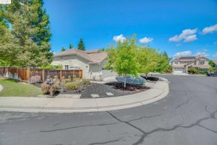 Single Family Residence, 817 Riviera Ct ct, Brentwood, CA 94513 - 2