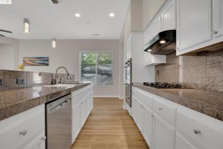 Single Family Residence, 817 Riviera Ct ct, Brentwood, CA 94513 - 21