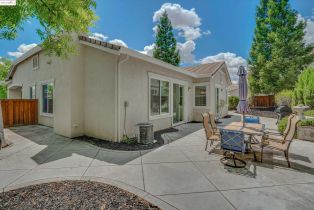 Single Family Residence, 817 Riviera Ct ct, Brentwood, CA 94513 - 39