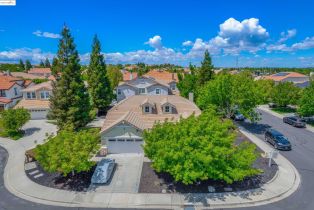 Single Family Residence, 817 Riviera Ct ct, Brentwood, CA 94513 - 6