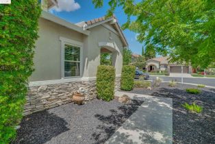 Single Family Residence, 817 Riviera Ct ct, Brentwood, CA 94513 - 8