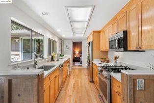 Single Family Residence, 1019 Los Trancos Rd rd, Portola Valley, CA 94028 - 11