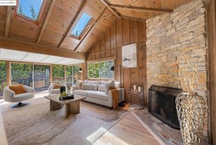 Single Family Residence, 1019 Los Trancos Rd rd, Portola Valley, CA 94028 - 2