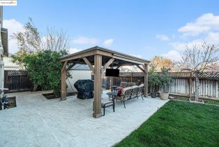 Single Family Residence, 1174 Tropicana Ln ln, Brentwood, CA 94513 - 30