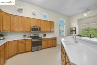 Single Family Residence, 317 Burr Knot way, Brentwood, CA 94513 - 14