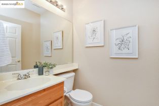 Single Family Residence, 317 Burr Knot way, Brentwood, CA 94513 - 17